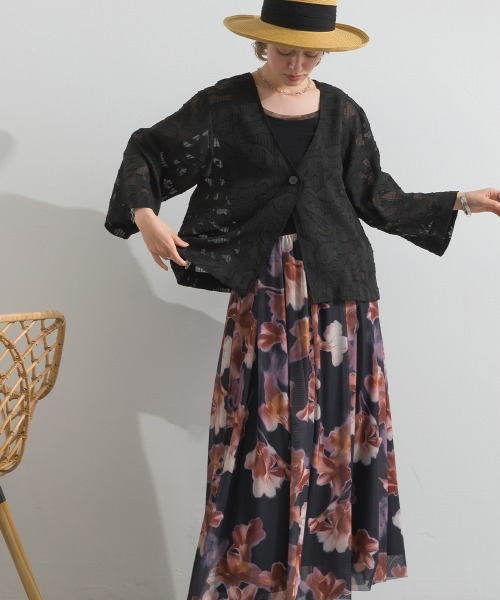 MAFRAIS(マフレ)の「カット ジャガード 5分袖 シャツ(シャツ/ブラウス・レディース・ブラック/オフホワイト・FREE)」の10枚目の写真