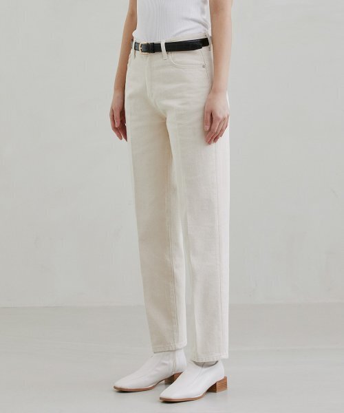BRANDED（ブランデッド）の「[WOMAN] 102 IVY JEANS [CROP STRAIGHT]（デニムパンツ・レディース・その他・1/2/3）」の2枚目の写真