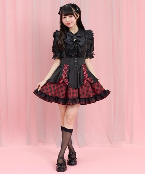 Secret Honey(シークレットハニー)の「レースアップミニエプロンスカート(スカート・レディース・レッド/ブラック・MEDIUM)」の18枚目の写真