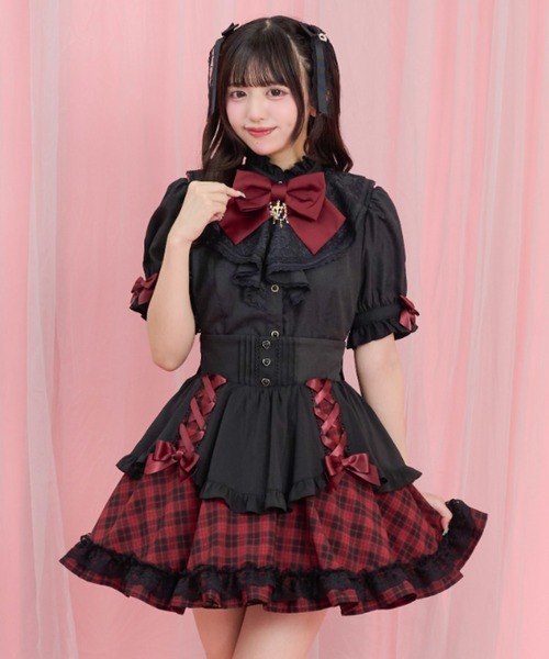 Secret Honey(シークレットハニー)の「レースアップミニエプロンスカート(スカート・レディース・レッド/ブラック・MEDIUM)」の15枚目の写真