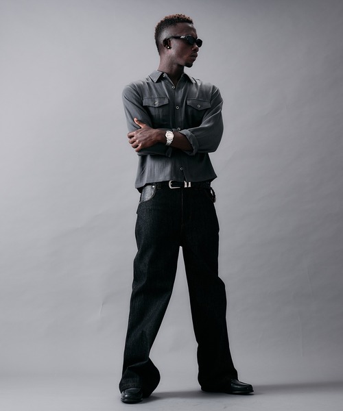 ANDER HUNK(アンダーハンク)の「Linen Blend Croped LS Shirt/リネンブレンドクロップドロングスリーブシャツ(シャツ/ブラウス・メンズ・ピンク/カーキ/グレー・LARGE/MEDIUM)」の13枚目の写真