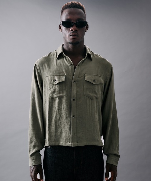 ANDER HUNK(アンダーハンク)の「Linen Blend Croped LS Shirt/リネンブレンドクロップドロングスリーブシャツ(シャツ/ブラウス・メンズ・ピンク/カーキ/グレー・LARGE/MEDIUM)」の15枚目の写真