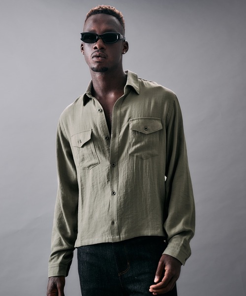 ANDER HUNK(アンダーハンク)の「Linen Blend Croped LS Shirt/リネンブレンドクロップドロングスリーブシャツ(シャツ/ブラウス・メンズ・ピンク/カーキ/グレー・LARGE/MEDIUM)」の16枚目の写真