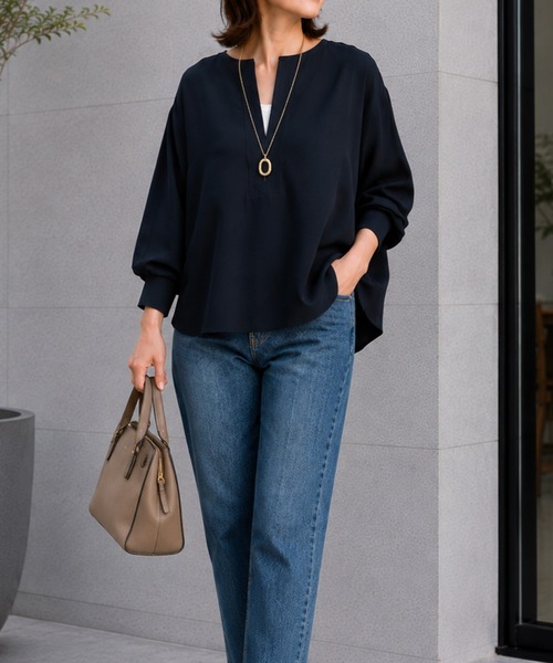 Emma Taylor(エマテイラー)の「【オンにもオフにも】ジョーゼットフロント2wayステッチワークプルオーバー(Tシャツ/カットソー・レディース・ネイビー/ブラック/ホワイト/ベージュ・FREE)」の21枚目の写真