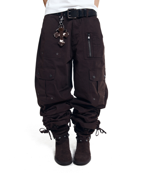 AAKAM(アーカム)の「Shirring Utility Cargo Pants (Brown)(その他パンツ・レディース・その他・1/2)」の2枚目の写真