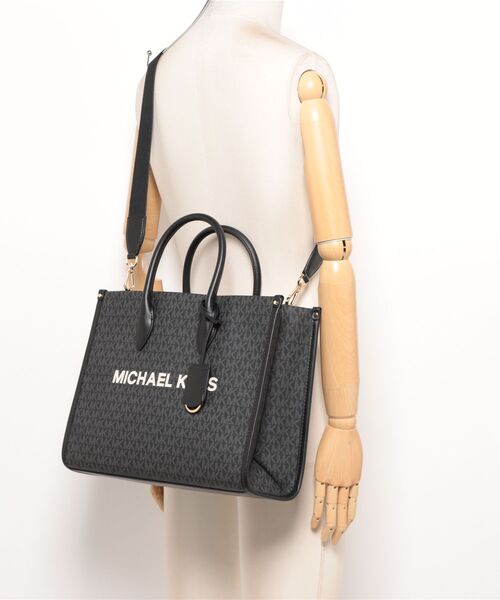 MICHAEL KORS(マイケルコース)の「MIRELLA トートバッグ ミディアム - Mkシグネチャー(トートバッグ・レディース・ブラック・FREE)」の5枚目の写真