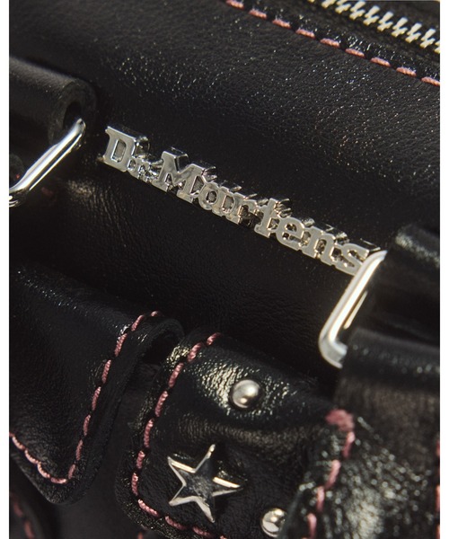 Dr. Martens(ドクターマーチン)の「Dr. Martens/ドクターマーチン ミニトップハンドルバッグ 43592001(ショルダーバッグ・メンズ・ブラック・FREE)」の2枚目の写真