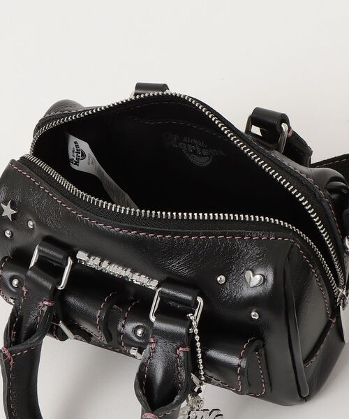 Dr. Martens(ドクターマーチン)の「Dr. Martens/ドクターマーチン ミニトップハンドルバッグ 43592001(ショルダーバッグ・メンズ・ブラック・FREE)」の11枚目の写真