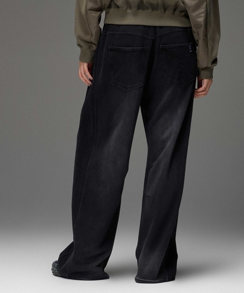 X-girl(エックスガール)の「DENIM PANELED WIDE BAGGY SWEATPANTS(スウェットパンツ・レディース・アッシュ/ブラック・S/M)」の13枚目の写真
