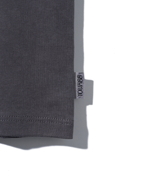 YOUHEE(ユヒ)の「COLOR LETTERING T-SHIRTS_CHARCOAL(Tシャツ/カットソー・レディース・その他・FREE)」の7枚目の写真