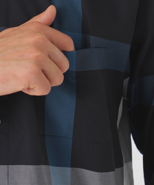 BLACK LABEL CRESTBRIDGE(ブラックレーベル・クレストブリッジ)の「コットンリヨセルクレストブリッジチェックシャツ(シャツ/ブラウス・メンズ・ベージュ系その他2/ホワイト系その他/ブラック/ブルー系その他2・S/M/L/XL)」の15枚目の写真