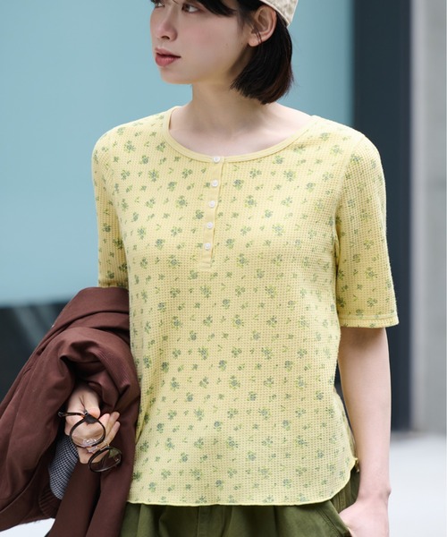 JEMORGAN(ジェーイーモーガン)の「ワッフルフラワー柄 ピグメントハーフスリーブヘンリーT(パック入)(Tシャツ/カットソー・レディース・グレー/グリーン/イエロー/ブルー・FREE)」の4枚目の写真
