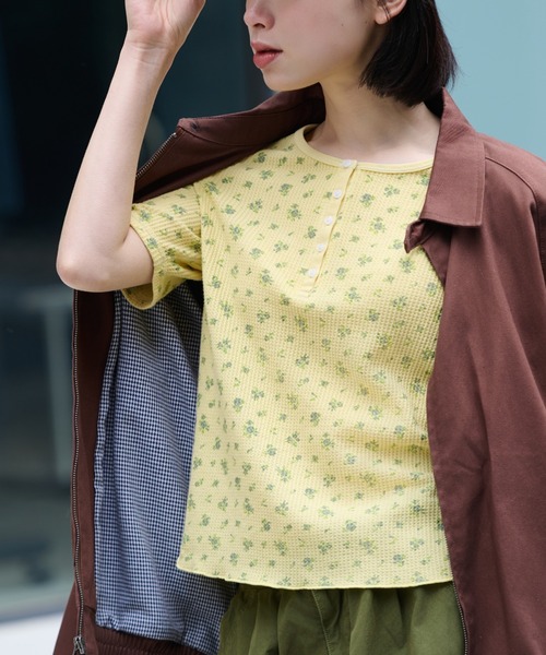 JEMORGAN(ジェーイーモーガン)の「ワッフルフラワー柄 ピグメントハーフスリーブヘンリーT(パック入)(Tシャツ/カットソー・レディース・グレー/グリーン/イエロー/ブルー・FREE)」の7枚目の写真