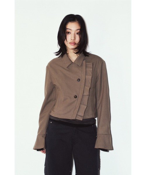 Knuth Marf(クヌースマーフ)の「2way cropped frill jacket(その他アウター・レディース・ベージュ/ブラック・FREE)」の17枚目の写真
