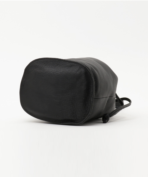 ORiental TRaffic（オリエンタルトラフィック）の「春夏新作★本革巾着バッグ★BA-153（ショルダーバッグ・レディース・ベージュ/ブラック・ﾌﾘ-）」の5枚目の写真