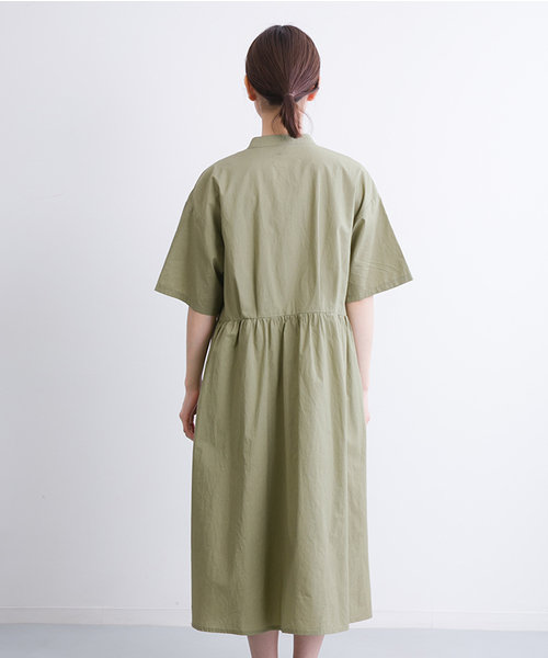 MERLOT（メルロー）の「チャイナボタン半袖シャツワンピース2916（シャツワンピース・レディース・ホワイト/ブラック/カーキ・FREE）」の6枚目の写真