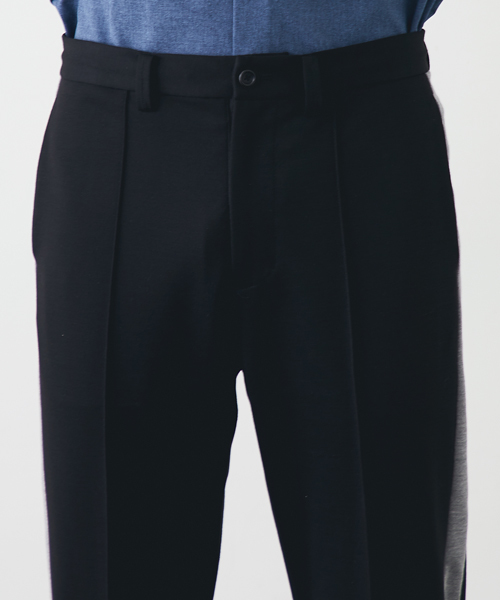 STUDIOUS HIGH(ストゥディオスハイ)の「ポンチトラックパンツ(その他パンツ・メンズ・ネイビー/ブラック・2/1)」の20枚目の写真