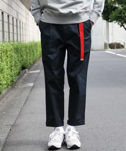 coen(コーエン)の「ツイル1タックテーパードアンクルパンツ(チノパンツ・メンズ・ベージュ/オリーブ/ネイビー・X-LARGE/SMALL/LARGE/MEDIUM)」の1枚目の写真