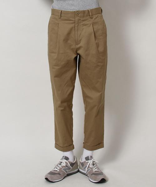 coen(コーエン)の「ツイル1タックテーパードアンクルパンツ(チノパンツ・メンズ・ベージュ/オリーブ/ネイビー・X-LARGE/SMALL/LARGE/MEDIUM)」の9枚目の写真