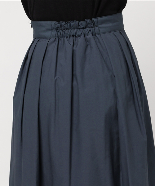 SHIPS（シップス）の「カラータックスカート（スカート・レディース・ベージュ/ネイビー/ブルー・36/38）」の8枚目の写真