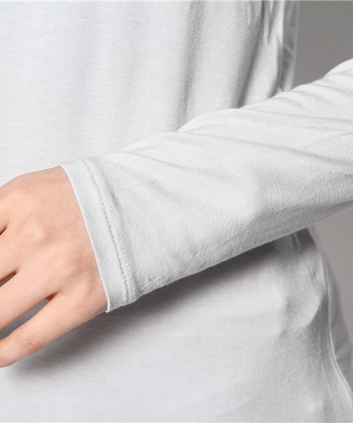 AZUL by moussy（アズールバイマウジー）の「40/-Rベア天竺V/N長袖PO（Tシャツ/カットソー・レディース・イエロー/ブラック/ライトグレー/オフホワイト・SMALL/MEDIUM/LARGE）」の9枚目の写真