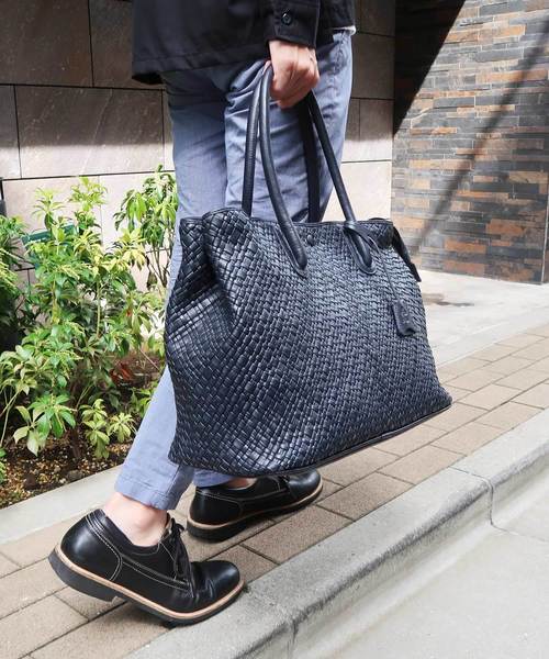 P.I.D（ピーアイディー）の「ピーアイディー【PID】レザートートバッグ（トートバッグ・メンズ・ブラック/ネイビー/グレー・フリー）」の3枚目の写真