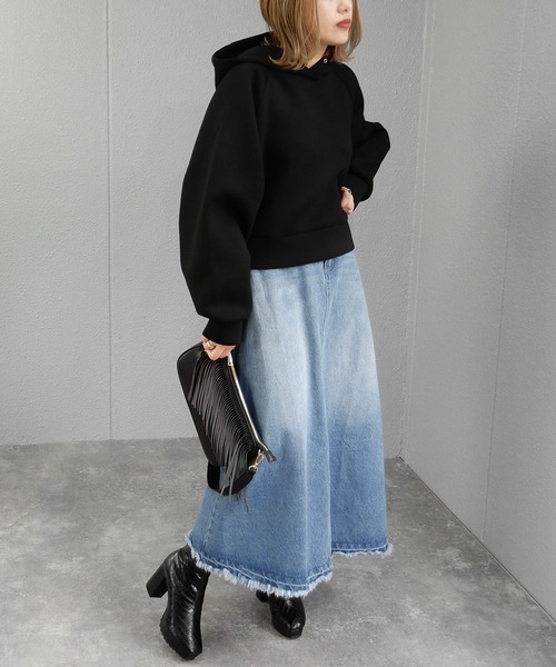 minia(ミニア)の「チャンキーヒール厚底ミドルブーツ / 厚底ブーツ(ブーツ・レディース・ブラック/ブラウン/ブラック系その他/グレイッシュベージュ/パイソン/アイボリー/ダークブラウン/ブラック系その他2/ブラック系その他3/ベージュ系その他・LL/S/M/L)」の12枚目の写真