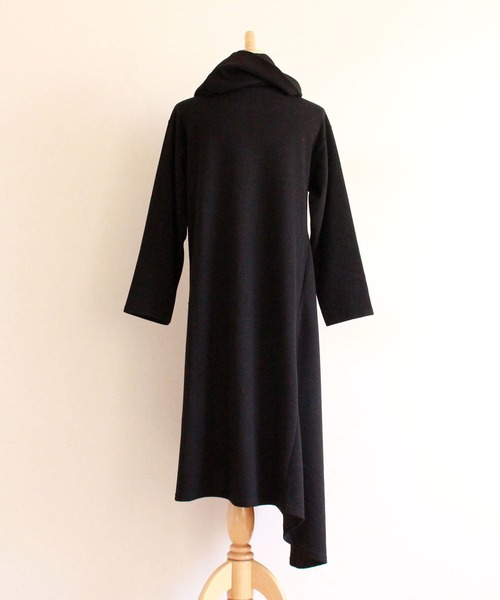 Sawa a la mode（サワアラモード）の「シンプルなコットンワンピースとスヌードのセット（ワンピース・レディース・ブラック・FREE）」の8枚目の写真