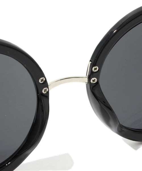 WEGO（ウィゴー）の「WEGO/ラウンドタイプサングラス（サングラス・メンズ・ブラック/ブラック系その他/ゴールド・FREE）」の8枚目の写真