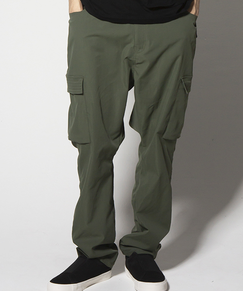 VIRGOwearworks(ヴァルゴウェアワークス)の「LIGHT EASY CARGO PT(カーゴパンツ)」|オリーブ