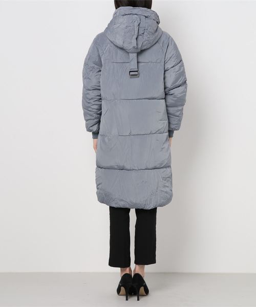 【せっちゃん】ダウン ロング丈（ Ｌ XL相当）新品 c.u.l（シーユーエル）の「【c.u.l】オーバーサイズ フェイクダウン