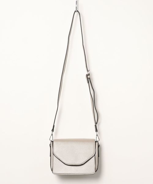 KOBE LETTUCE（コウベレタス）の「替えフラップ付きショルダーミニバッグ（ショルダーバッグ・レディース・ネイビー/シルバー/ブラック/ベージュ・FREE）」の11枚目の写真