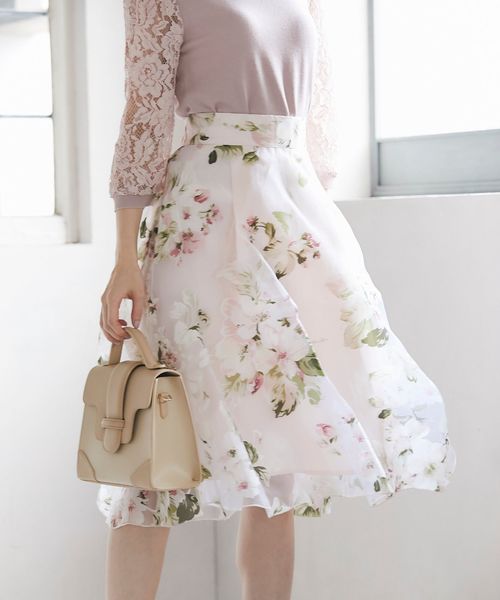 tocco closet（トッコ クローゼット）の「フラワープリント