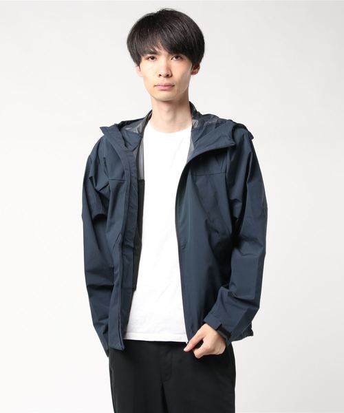 IGNIO(イグニオ)の「軽量フードジャケット(その他アウター・メンズ・ブラック/ネイビー/レッド・S/M/L/XL)」の1枚目の写真