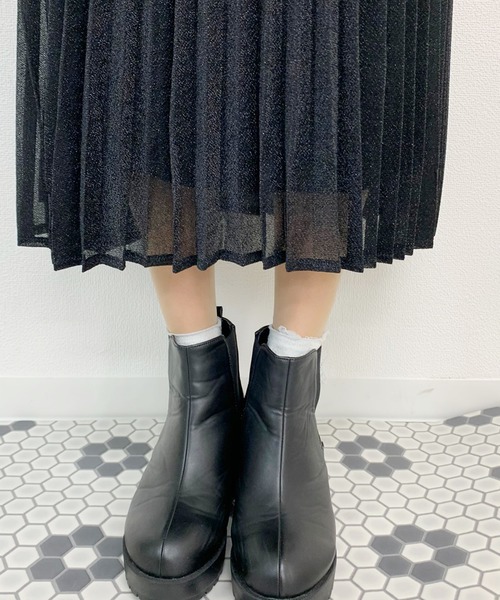 apres jour（アプレジュール）の「プリーツラメクロススカート【ZOZOTOWN限定アイテム】（スカート・レディース・ブラック/ピンクベージュ・フリー）」の7枚目の写真