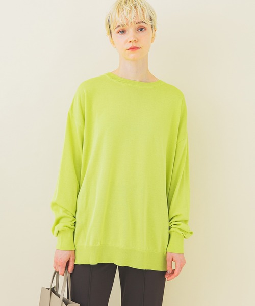 STUDIOUS(ステュディオス)の「【STUDIOUS】クルーネックハイゲージニット(ニット/セーター・レディース・ブラック/サックスブルー/ホワイト/イエロー・FREE)」の5枚目の写真