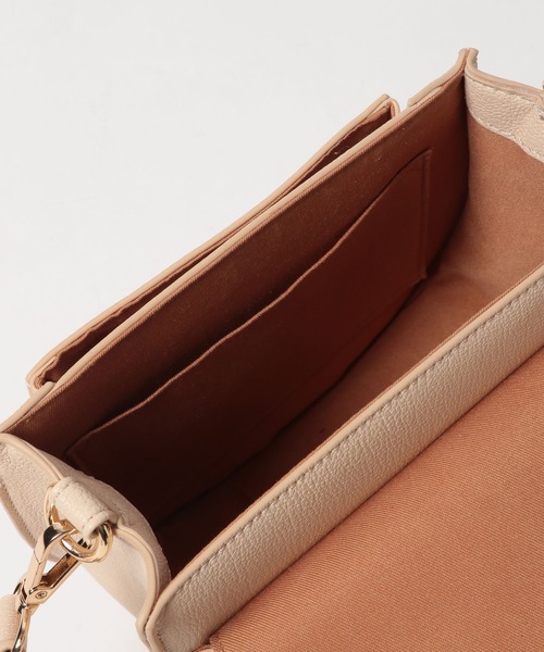 niko and...（ニコアンド）の「オリジナルかがり2WAYショルダーバッグ（ショルダーバッグ・レディース・ブラック/レッド/アイボリー・0）」の10枚目の写真