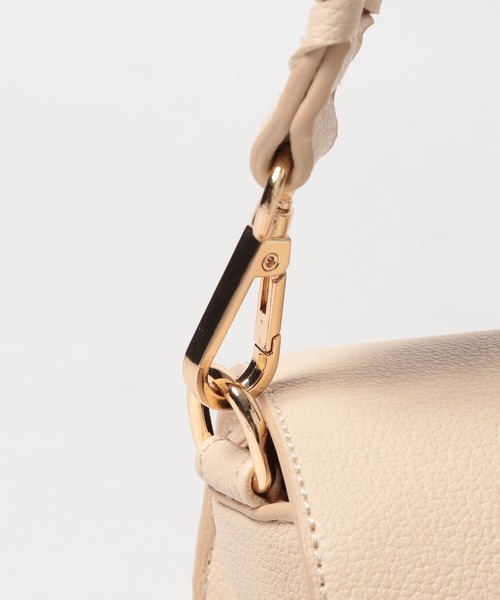 niko and...（ニコアンド）の「オリジナルかがり2WAYショルダーバッグ（ショルダーバッグ・レディース・ブラック/レッド/アイボリー・0）」の11枚目の写真