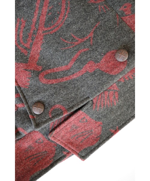 AlexanderLeeChang（アレキサンダーリーチャン）の「AlexanderLeeChang/アレキサンダーリーチャン SAKASAMA P COAT 20（ピーコート・メンズ・グレー/ブラック×レッド/ブラック×ブルー・2/4/3）」の7枚目の写真