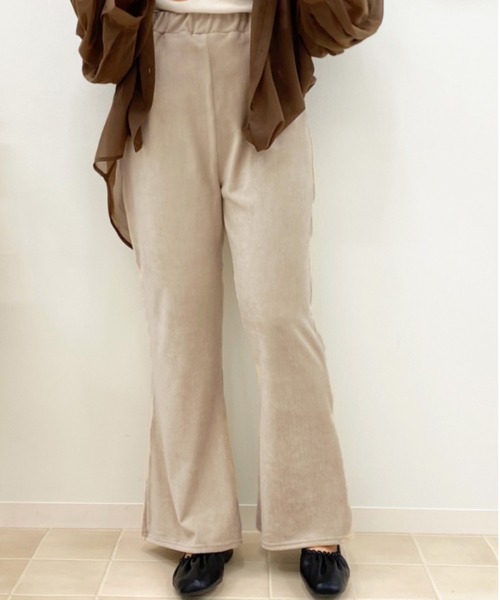 apres jour（アプレジュール）の「ベロアイージーパンツ【ZOZOTOWN限定アイテム】（その他パンツ・レディース・ラベンダー/ライトベージュ/アイボリー/モカ・X-SMALL/MEDIUM/SMALL）」の13枚目の写真