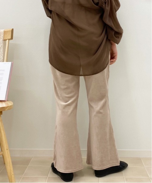 apres jour（アプレジュール）の「ベロアイージーパンツ【ZOZOTOWN限定アイテム】（その他パンツ・レディース・ラベンダー/ライトベージュ/アイボリー/モカ・X-SMALL/MEDIUM/SMALL）」の15枚目の写真