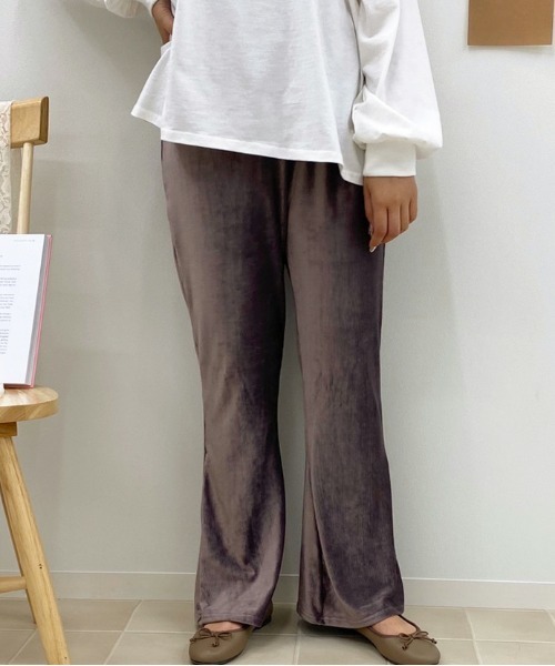 apres jour（アプレジュール）の「ベロアイージーパンツ【ZOZOTOWN限定アイテム】（その他パンツ・レディース・ラベンダー/ライトベージュ/アイボリー/モカ・X-SMALL/MEDIUM/SMALL）」の17枚目の写真