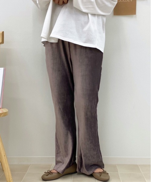 apres jour（アプレジュール）の「ベロアイージーパンツ【ZOZOTOWN限定アイテム】（その他パンツ・レディース・ラベンダー/ライトベージュ/アイボリー/モカ・X-SMALL/MEDIUM/SMALL）」の5枚目の写真