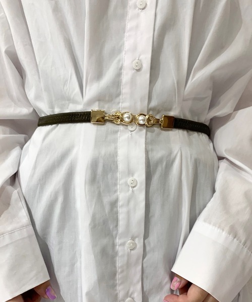 Burner（バーナー）の「【OKUOKU　0909】パール付きバックル　ゴム仕様　ベルト（ベルト・レディース・ダークブラウン/ブラック/ベージュ/ブラウン/レッド/ホワイト/ボルドー/グリーン/ネイビー/パープル/ダークグリーン・FREE）」の4枚目の写真