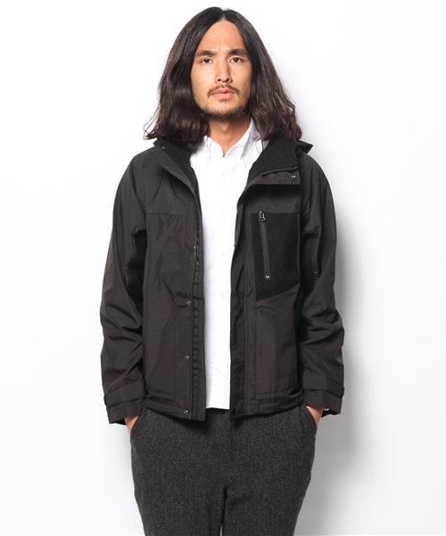 BEAMS(ビームス)の「BEAMS / 切り替え マウンテンパーカー(マウンテンパーカー・メンズ・ブルー/レッド/ブラック・LARGE/SMALL/MEDIUM)」の7枚目の写真