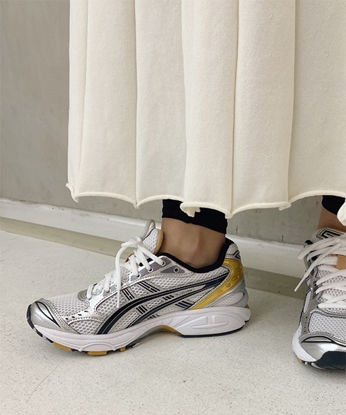 ASICS(アシックス)の「【ASICS】GEL-KAYANO 14(スニーカー・レディース・ホワイト×ゴールド・23/23.5/24/24.5)」の7枚目の写真