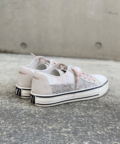 ASH（アッシュ）の「【VERSO】フロントジップスニーカー（スニーカー・レディース・ホワイト/ブラック・38/39/36/35/40/37）」の4枚目の写真