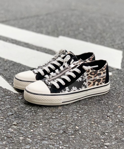 ASH（アッシュ）の「【VERSO】フロントジップスニーカー（スニーカー・レディース・ホワイト/ブラック・38/39/36/35/40/37）」の9枚目の写真