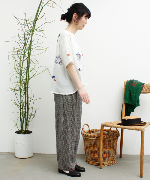 l'atelier du savon 手仕事刺繍 ギンガムチェック リネンパンツ l'atelier du savon 手仕事刺繍 ギンガムチェック リネンパンツ