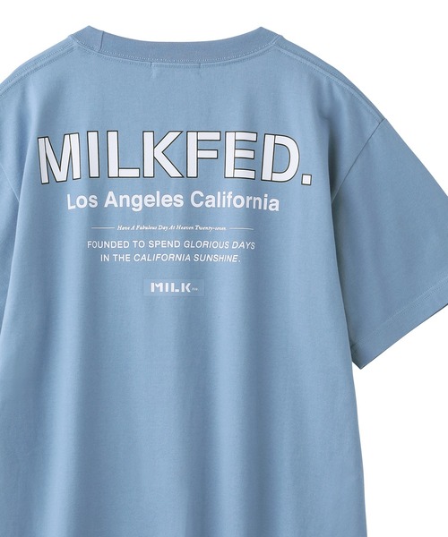MILKFED.（ミルクフェド）の「S/S TEE EMBROIDERED BAR AND STENCIL/バックプリント 半袖Tシャツ（Tシャツ/カットソー・レディース・ライトパープル/ライトピンク/ベージュ/ネイビー/レッド/オフホワイト/グリーン/ホワイト/ライトブルー/ブラック・SMALL/MEDIUM）」の6枚目の写真